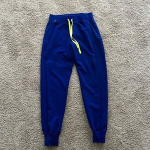 Figs electric blue joggers